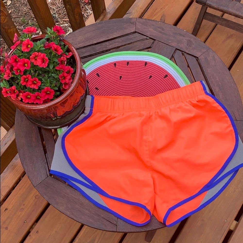 Athletic shorts